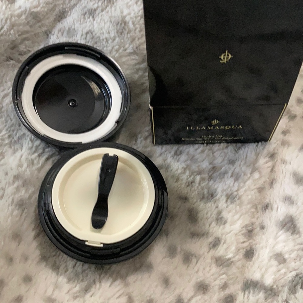Illamasqua Hydra Veil Primer - Picture 5 of 5